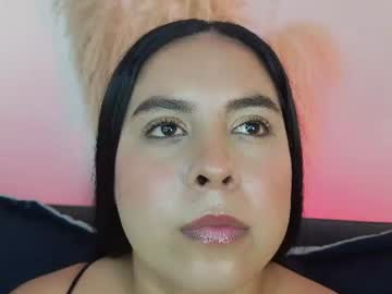 bella saint33