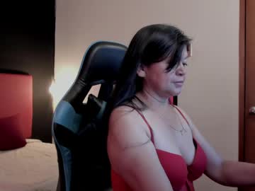 bella velvet 