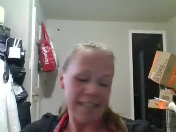 blondetoplease