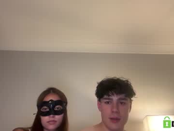 hornycouplexox1