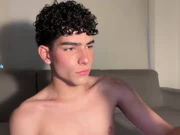 damon velvet