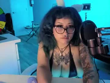deluxxxeblu