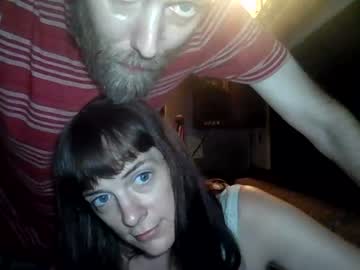 hotcouple3069