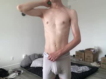 hungtwnk943337