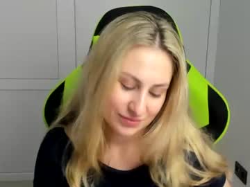 julia sunshinee