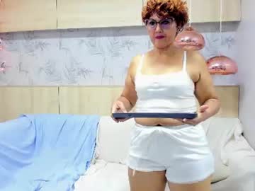 luna milf xxx