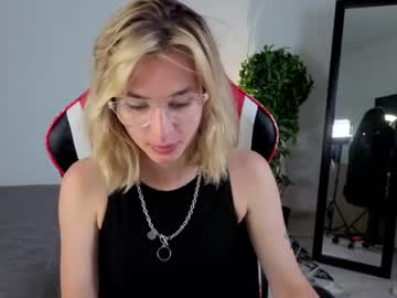 nora moreau